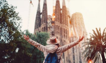 Adventi utazás Barcelonába, repülőjeggyel, illetékkel, reggelivel, idegenvezetéssel